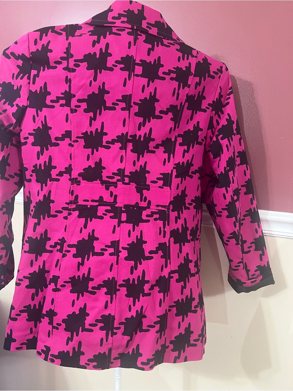 RAFAEL Bright Pink and Black Patterned Blazer